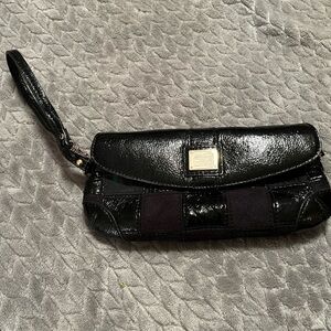 Very nice Liz Claiborne Wristlet! Like new!!